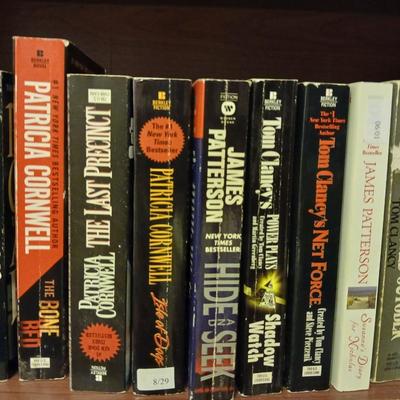 Paperback book collection = James Patterson - Tom Clancy - Patricia Cornwell - John Grisham
