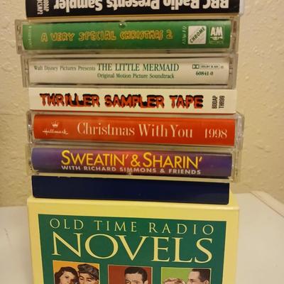 General Electric tape recorder with case and cassette tapes - Niel Diamond - Crystal Gayle - John Denver - and more