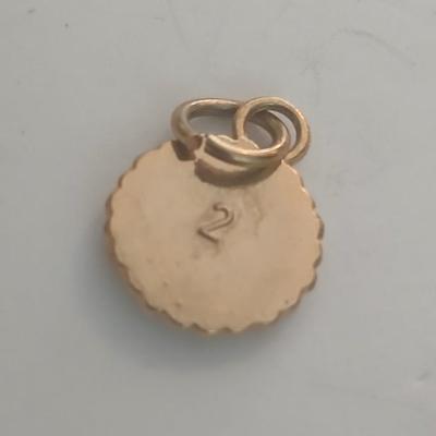Ceramic trinket box with vintage brooch, earrings and more