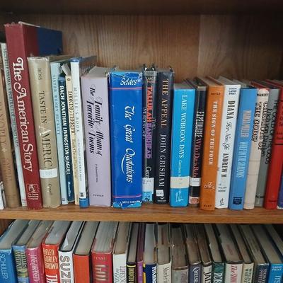 Hardback books - Marcia Muller - Robert Fulchum - Phyllis Whitney and other great authors