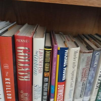 Hardback books - Marcia Muller - Robert Fulchum - Phyllis Whitney and other great authors