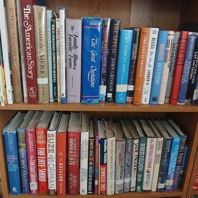 Hardback books - Marcia Muller - Robert Fulchum - Phyllis Whitney and other great authors