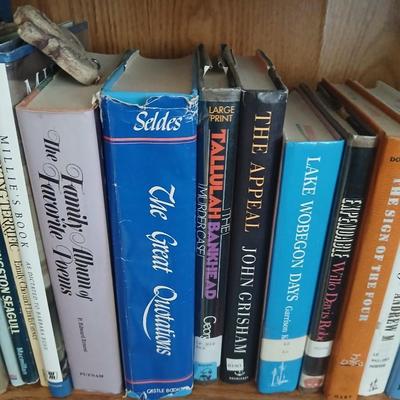 Hardback books - Marcia Muller - Robert Fulchum - Phyllis Whitney and other great authors