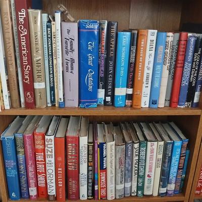 Hardback books - Marcia Muller - Robert Fulchum - Phyllis Whitney and other great authors