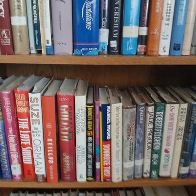 Hardback books - Marcia Muller - Robert Fulchum - Phyllis Whitney and other great authors
