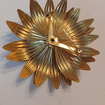 Three vintage flower brooch pins