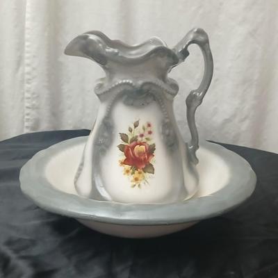 Wash basin and water pitcher