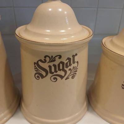 Pfaltzgraff canister set