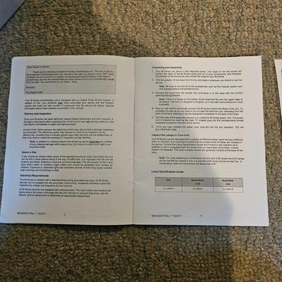 Daavlin M Series Hand/Foot Phototherapy Unit. (GB-JS)