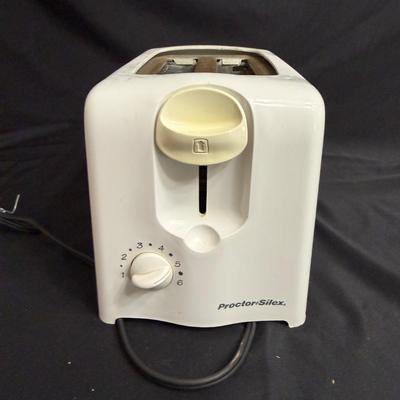 Panasonic Bread Maker, Sunbeam Toaster & Mr Coffee (G-MG)