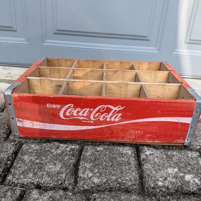 Coca Cola, Pepsi & RC Wooden Soda Flats, Vintage Bottles & More (G-MG)