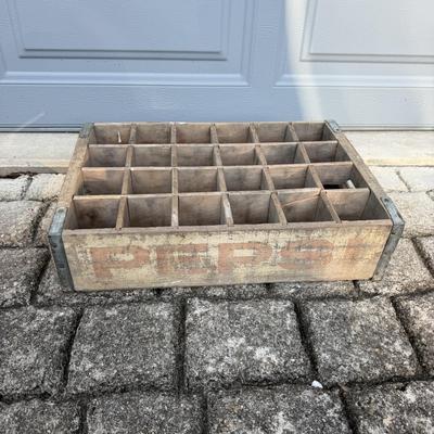 Coca Cola, Pepsi & RC Wooden Soda Flats, Vintage Bottles & More (G-MG)