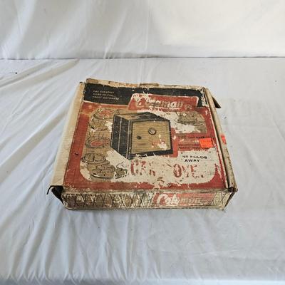 Vintage Coleman Camping Stove, Lantern & More (G-JS)