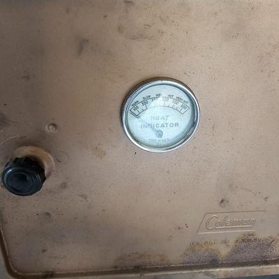 Vintage Coleman Camping Stove, Lantern & More (G-JS)