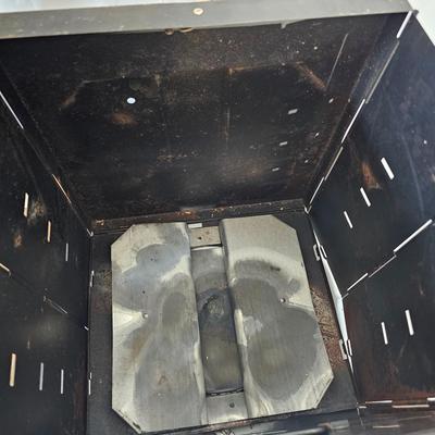 Vintage Coleman Camping Stove, Lantern & More (G-JS)