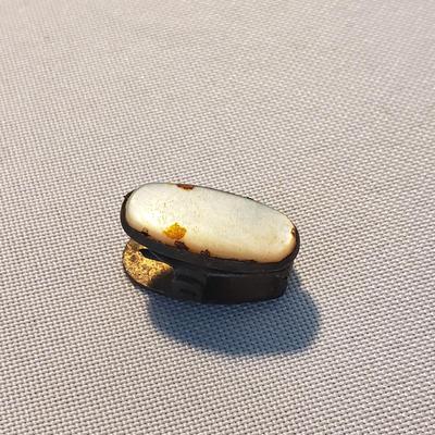 Vintage Vanity-Avon, Souvenire Knives, Jewelry and More (D-KD)