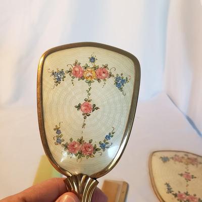 Vintage Vanity-Avon, Souvenire Knives, Jewelry and More (D-KD)