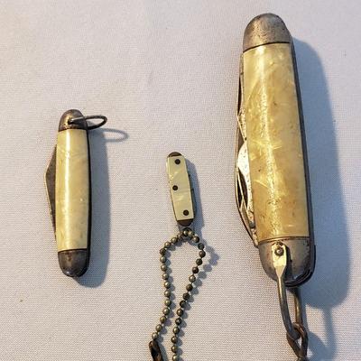 Vintage Vanity-Avon, Souvenire Knives, Jewelry and More (D-KD)