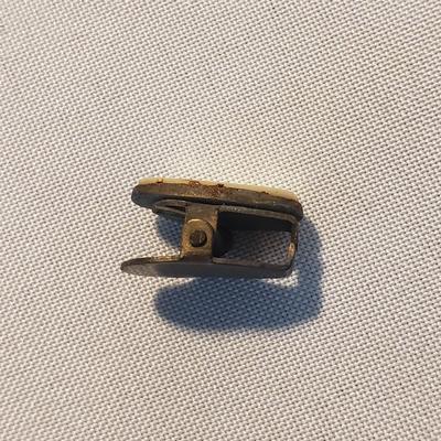 Vintage Vanity-Avon, Souvenire Knives, Jewelry and More (D-KD)