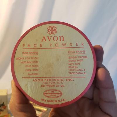 Vintage Vanity-Avon, Souvenire Knives, Jewelry and More (D-KD)