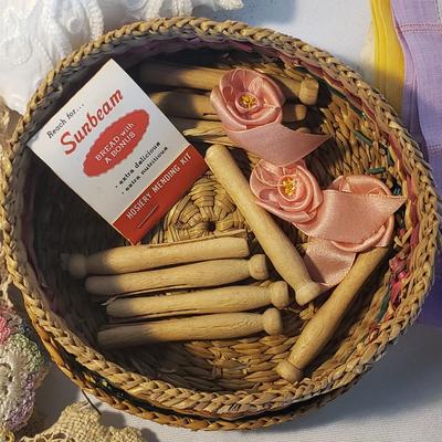 Antique and Vintage Linens, Chifon Scarves, Gloves and More (D-KD)