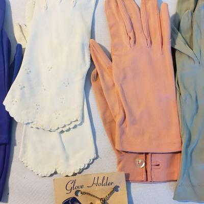 Antique and Vintage Linens, Chifon Scarves, Gloves and More (D-KD)