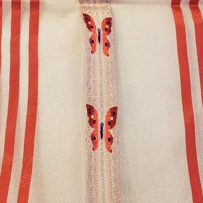 Antique and Vintage Linens, Chifon Scarves, Gloves and More (D-KD)
