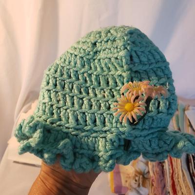 Antique and Vintage Linens, Chifon Scarves, Gloves and More (D-KD)