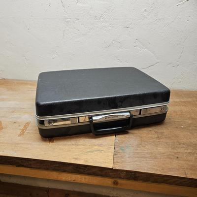 Samsonite Luggage & More (B2-JS)