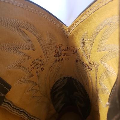 Women's Size 7 Justin Boots (D-KD)