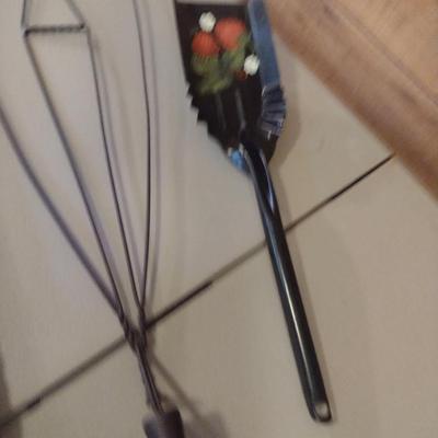 Collection of Home Decor- Hand Painted Scoop, Broom, Wire Rug Beater