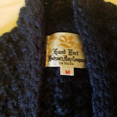 Women's Medium Irish, New England, Cashmere Sweaters (D-KD)