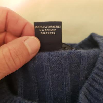 Women's Medium Irish, New England, Cashmere Sweaters (D-KD)