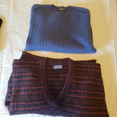 Women's Medium Irish, New England, Cashmere Sweaters (D-KD)