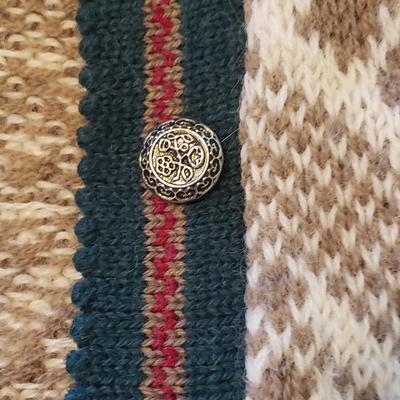 Women's Medium Irish, New England, Cashmere Sweaters (D-KD)