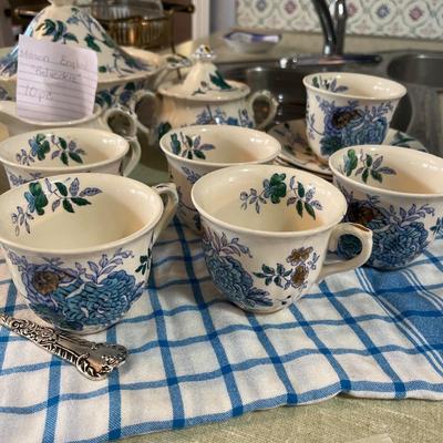 Sale Photo Thumbnail #56: Belvedere Mason china, and serving bowl and Coffee container.