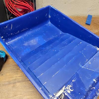 Assorted Painting & Hardware Assortment (B2-JS)