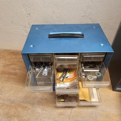 Assorted Painting & Hardware Assortment (B2-JS)