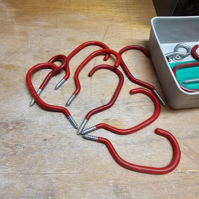 Assorted Painting & Hardware Assortment (B2-JS)