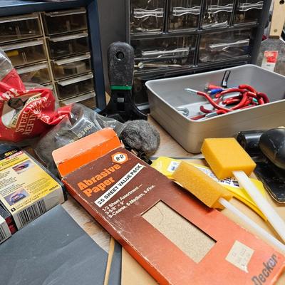 Assorted Painting & Hardware Assortment (B2-JS)