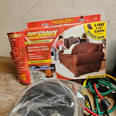 Assorted Painting & Hardware Assortment (B2-JS)