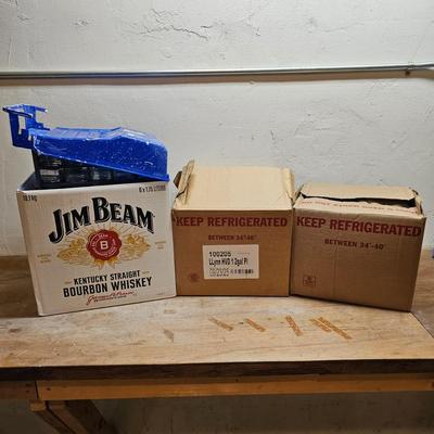 Assorted Painting & Hardware Assortment (B2-JS)