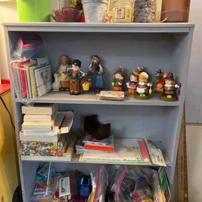 Sale Photo Thumbnail #109: Bookshelf, Nightstand, lamps, frames, decor and office supplies, Pictures