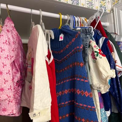 Sale Photo Thumbnail #141: Vintage children Clothing