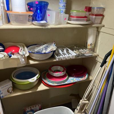 Sale Photo Thumbnail #154: Silverware, Plastic containers and more.
