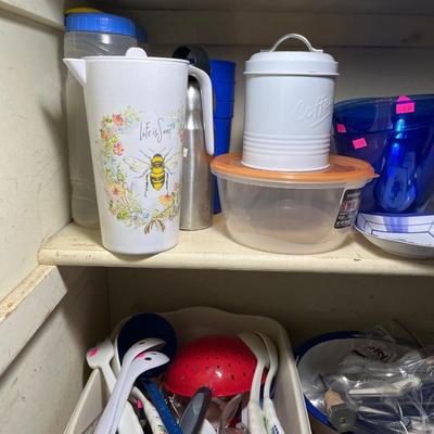 Sale Photo Thumbnail #158: Silverware, Plastic containers and more.