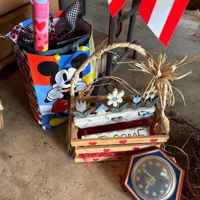 Sale Photo Thumbnail #179: Fourth of July  and more Decor