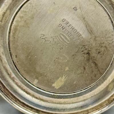 Sale Photo Thumbnail #74: In good vintage condition, but in need of polishing. Weight: 196.7g