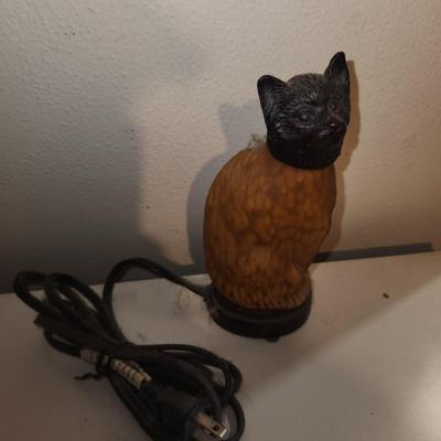 Cat lamp