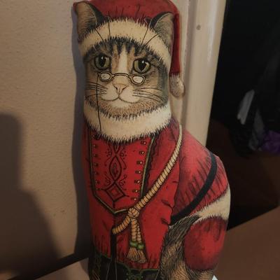 Christmas cat pillow